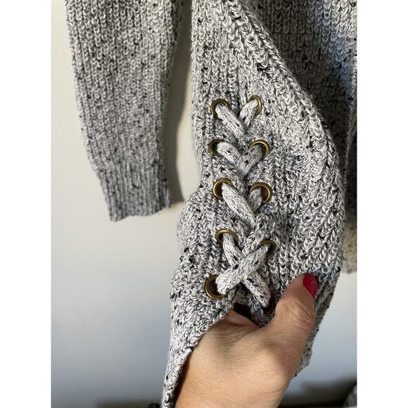 American Eagle Outfitters Rope Long Cardigan Sweater Black White Size Medium - Picture 3 of 7